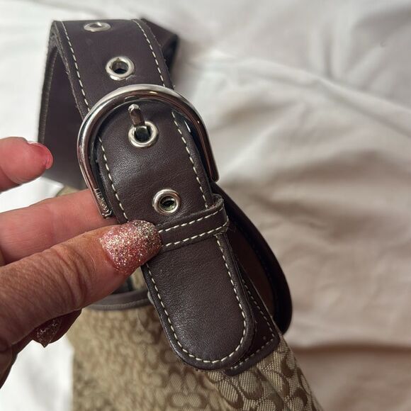 Coach Y2K Brown/Light Brown Signature Canvas Bag. - Picture 8 of 12